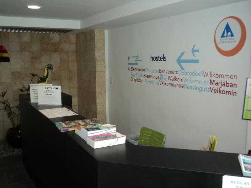 Tucan Hostel Cancún Buitenkant foto