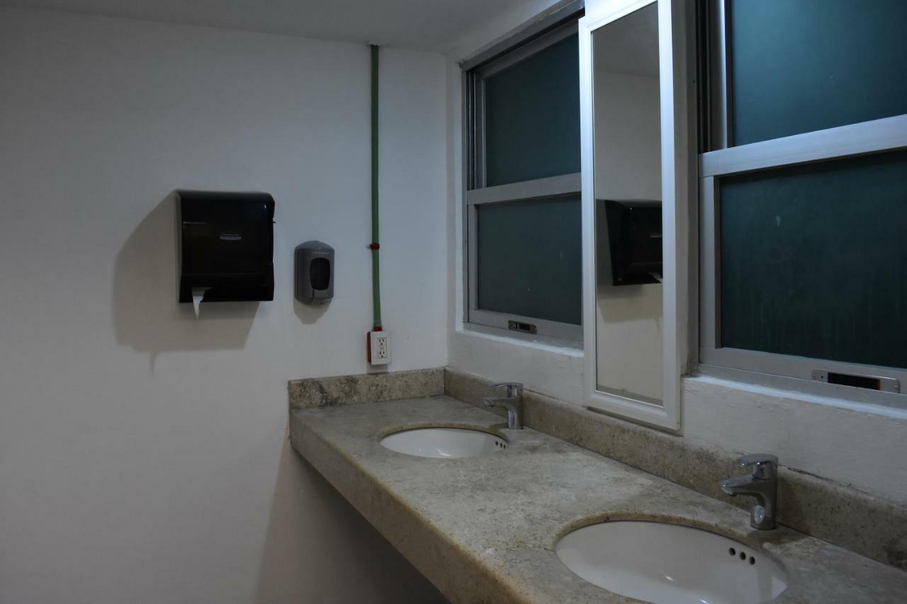 Tucan Hostel Cancún Buitenkant foto